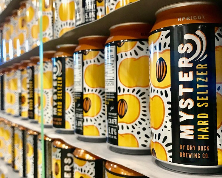 Mysters Seltzer Cans